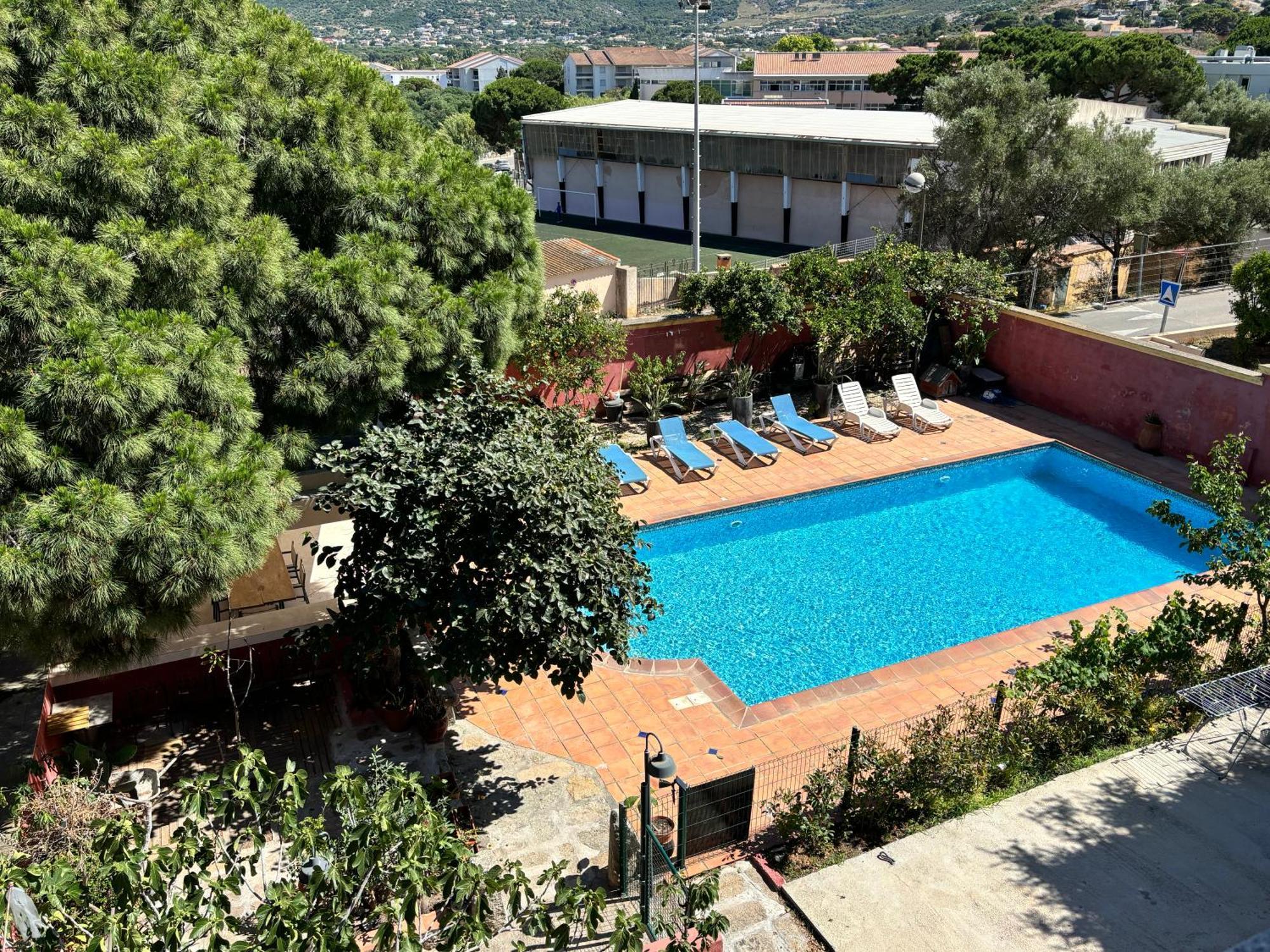 Residence Antonia Appartements Avec Piscine Commune - Centre Ville Calvi Calvi  Exterior photo
